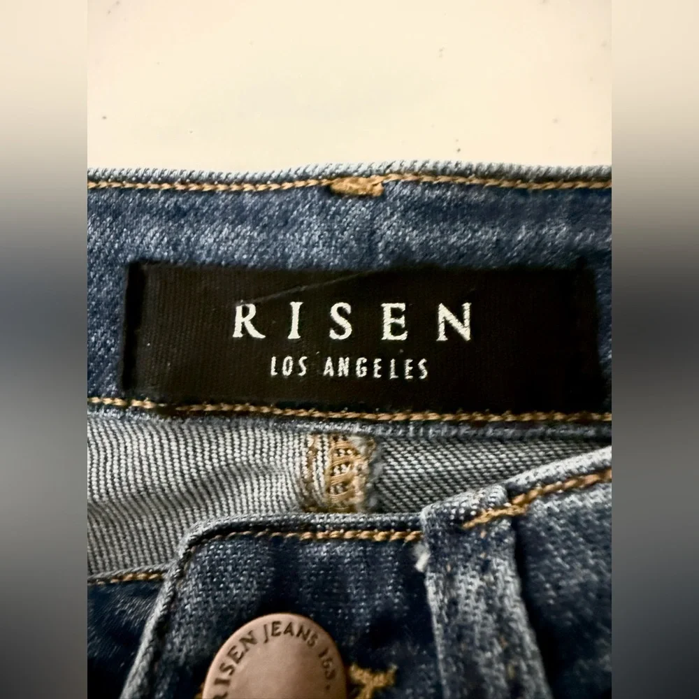 Risen Betty High Rise Button Fly Raw Hem Skinny Straight Leg Jeans Size 3 - Picture 9 of 12